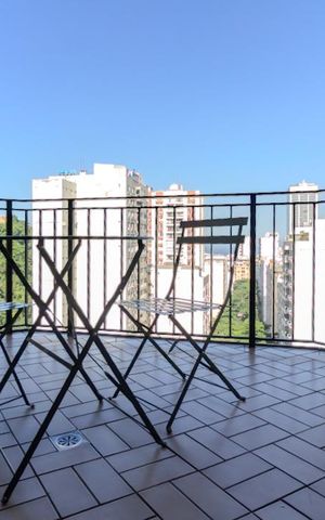 Apartamento à venda com 60m², 1 quarto e 1 vaga Apartamento à venda com 60m², 1 quarto e 1 vagaVaranda da sala