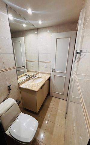 Apartamento para alugar com 200m², 5 quartos e 3 vagas Apartamento para alugar com 200m², 5 quartos e 3 vagasBanheiro suíte