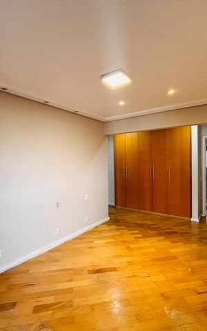 Apartamento para alugar com 200m², 5 quartos e 3 vagas Apartamento para alugar com 200m², 5 quartos e 3 vagasSuíte 2