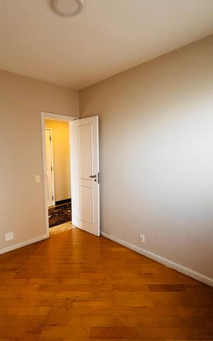 Apartamento para alugar com 200m², 5 quartos e 3 vagas Apartamento para alugar com 200m², 5 quartos e 3 vagasQuarto 3