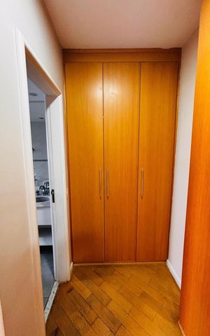 Apartamento para alugar com 200m², 5 quartos e 3 vagas Apartamento para alugar com 200m², 5 quartos e 3 vagasBanheiro suíte 2