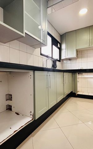 Apartamento para alugar com 200m², 5 quartos e 3 vagas Apartamento para alugar com 200m², 5 quartos e 3 vagasCozinha