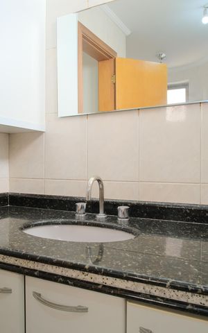 Apartamento para alugar com 156m², 4 quartos e 3 vagasBanheiro da Suíte