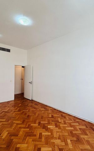 Apartamento à venda com 328m², 4 quartos e 2 vagas
