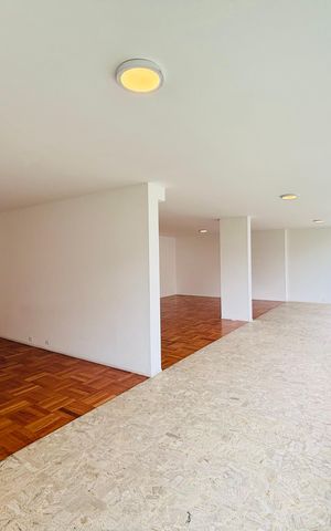 Apartamento à venda com 328m², 4 quartos e 2 vagas