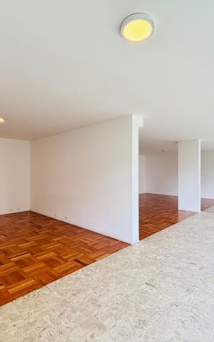 Apartamento à venda com 328m², 4 quartos e 2 vagas