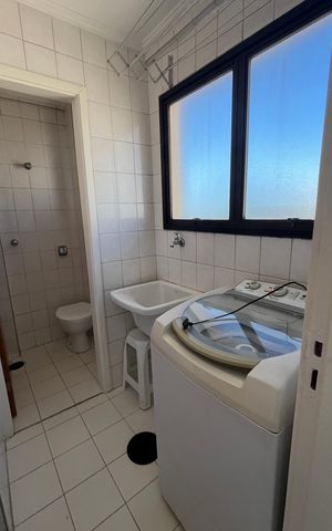 Apartamento à venda com 87m², 1 quarto e 1 vaga Apartamento à venda com 87m², 1 quarto e 1 vagaÁrea de serviço