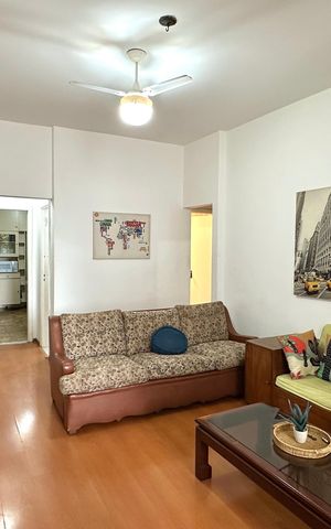 Apartamento à venda com 105m², 3 quartos e sem vaga Apartamento à venda com 105m², 3 quartos e sem vagaSala de Jantar