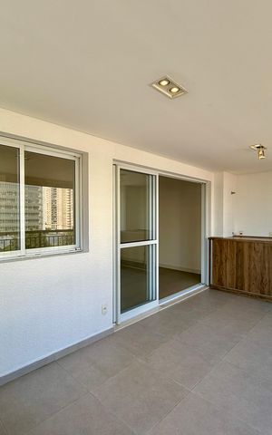 Apartamento para alugar com 63m², 2 quartos e 1 vaga Apartamento para alugar com 63m², 2 quartos e 1 vagaSacada