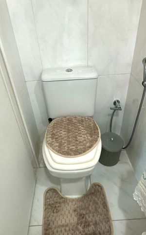Apartamento à venda com 136m², 3 quartos e 2 vagas Apartamento à venda com 136m², 3 quartos e 2 vagasBanheiro da Suíte 2