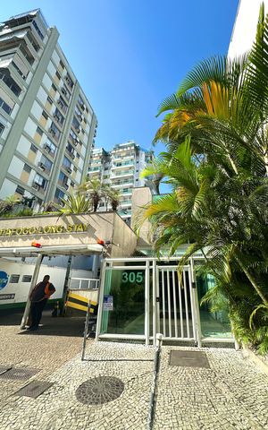 Apartamento à venda com 136m², 3 quartos e 2 vagas Apartamento à venda com 136m², 3 quartos e 2 vagasFachada