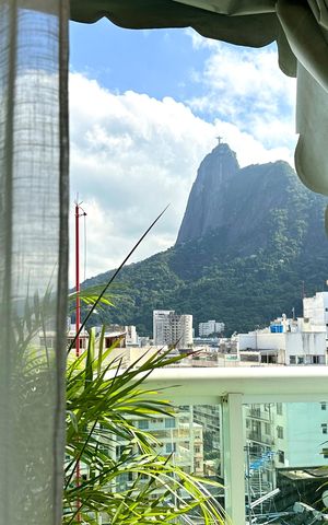 Apartamento à venda com 136m², 3 quartos e 2 vagas Apartamento à venda com 136m², 3 quartos e 2 vagasVaranda da Sala