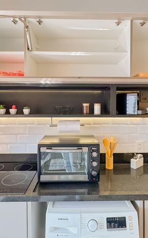 Studio à venda com 33m², 1 quarto e 1 vaga Studio à venda com 33m², 1 quarto e 1 vagaCozinha - Armários