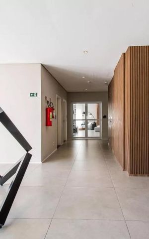 Studio à venda com 33m², 1 quarto e 1 vaga Studio à venda com 33m², 1 quarto e 1 vagaHall social