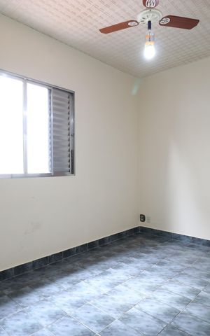 Casa para alugar com 90m², 3 quartos e 2 vagasQuarto 1