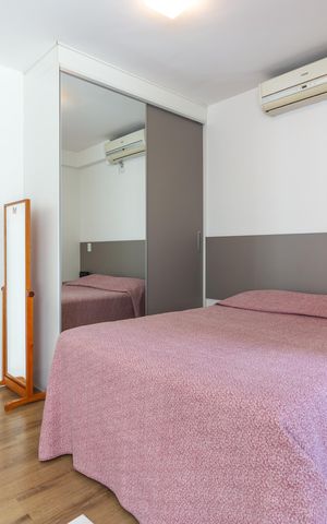 Studio para alugar com 32m², 1 quarto e 1 vaga Studio para alugar com 32m², 1 quarto e 1 vagaStudio