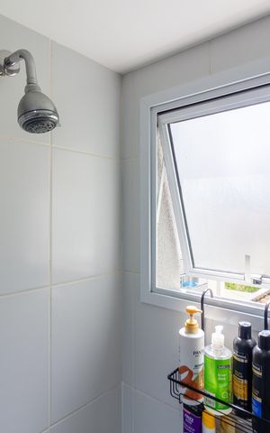 Studio para alugar com 32m², 1 quarto e 1 vaga Studio para alugar com 32m², 1 quarto e 1 vagaBanheiro