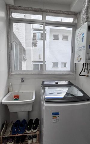 Apartamento à venda com 83m², 3 quartos e 2 vagas Apartamento à venda com 83m², 3 quartos e 2 vagasÁrea de Serviço