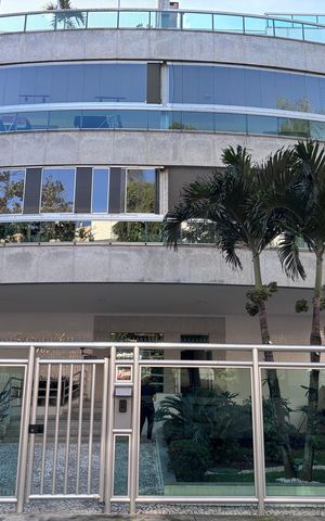 Apartamento à venda com 83m², 3 quartos e 2 vagas Apartamento à venda com 83m², 3 quartos e 2 vagasFachada
