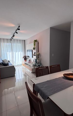 Apartamento à venda com 83m², 3 quartos e 2 vagas Apartamento à venda com 83m², 3 quartos e 2 vagasSala