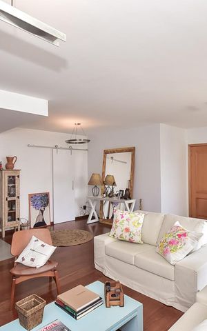 Apartamento à venda com 112m², 2 quartos e 2 vagasSala