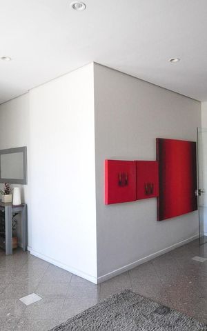 Apartamento à venda com 112m², 2 quartos e 2 vagasHall Social