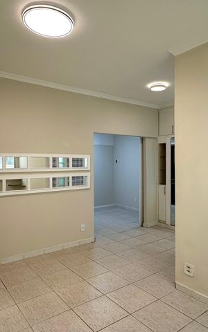 Apartamento para alugar com 80m², 2 quartos e sem vaga