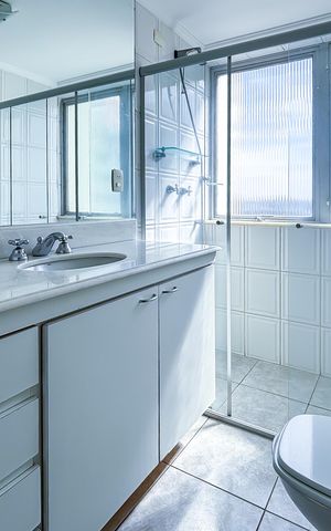 Apartamento para alugar com 170m², 3 quartos e 2 vagas
