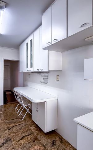 Apartamento para alugar com 170m², 3 quartos e 2 vagas