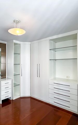 Apartamento para alugar com 170m², 3 quartos e 2 vagas