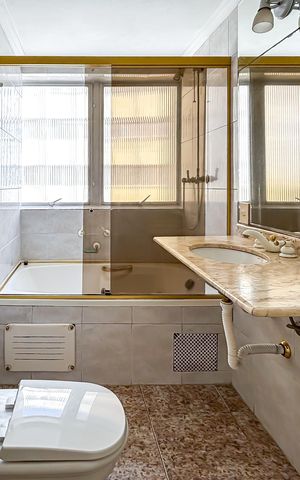 Apartamento para alugar com 170m², 3 quartos e 2 vagas