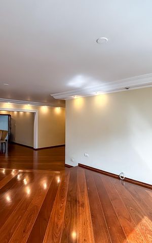 Apartamento para alugar com 170m², 3 quartos e 2 vagas