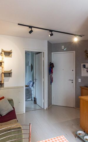 Apartamento à venda com 35m², 1 quarto e 1 vaga Apartamento à venda com 35m², 1 quarto e 1 vagaSala