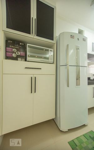 Apartamento à venda com 68m², 2 quartos e 1 vaga