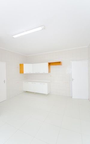 Casa para alugar com 100m², 2 quartos e 1 vagaCozinha