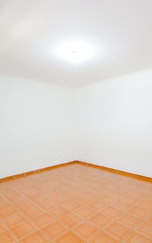 Casa para alugar com 100m², 2 quartos e 1 vagaSala