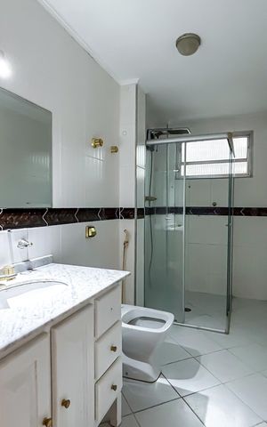Apartamento à venda com 74m², 2 quartos e sem vaga Apartamento à venda com 74m², 2 quartos e sem vagaBanheiro