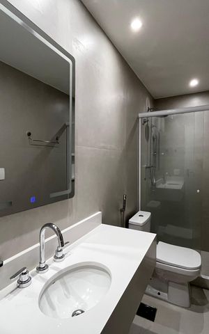 Apartamento para alugar com 143m², 4 quartos e 2 vagas Apartamento para alugar com 143m², 4 quartos e 2 vagasBanheiro da Suíte