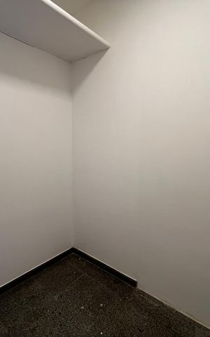 Apartamento para alugar com 143m², 4 quartos e 2 vagas Apartamento para alugar com 143m², 4 quartos e 2 vagasQuarto serviço