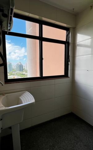 Apartamento para alugar com 143m², 4 quartos e 2 vagas Apartamento para alugar com 143m², 4 quartos e 2 vagasÁrea de Serviço