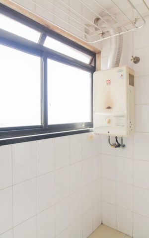 Apartamento à venda com 106m², 3 quartos e 3 vagas Apartamento à venda com 106m², 3 quartos e 3 vagasÁrea de Serviço