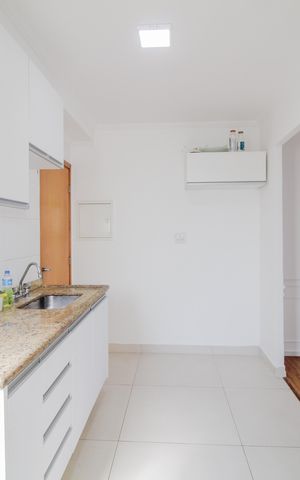 Apartamento à venda com 106m², 3 quartos e 3 vagas Apartamento à venda com 106m², 3 quartos e 3 vagasCozinha