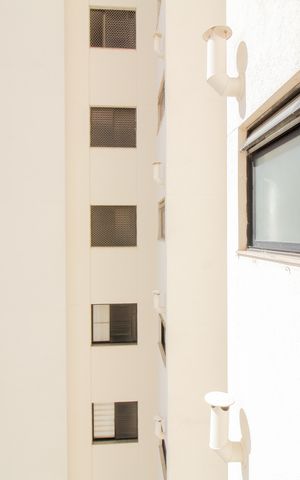 Apartamento à venda com 106m², 3 quartos e 3 vagas Apartamento à venda com 106m², 3 quartos e 3 vagasVista do Quarto 2