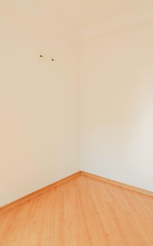 Apartamento à venda com 106m², 3 quartos e 3 vagas Apartamento à venda com 106m², 3 quartos e 3 vagasQuarto 1