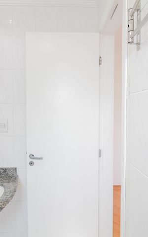 Apartamento à venda com 106m², 3 quartos e 3 vagas Apartamento à venda com 106m², 3 quartos e 3 vagasBanheiro da Suíte