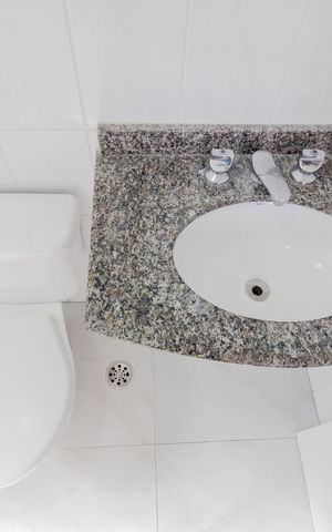 Apartamento à venda com 106m², 3 quartos e 3 vagas Apartamento à venda com 106m², 3 quartos e 3 vagasBanheiro da Suíte