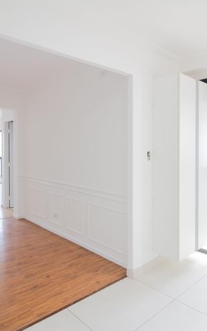 Apartamento à venda com 106m², 3 quartos e 3 vagas Apartamento à venda com 106m², 3 quartos e 3 vagasCozinha