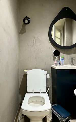 Apartamento à venda com 200m², 4 quartos e 1 vaga Apartamento à venda com 200m², 4 quartos e 1 vagaBanheiro de Serviço