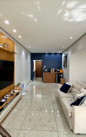 Apartamento à venda com 200m², 4 quartos e 1 vaga Apartamento à venda com 200m², 4 quartos e 1 vagaSala