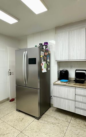 Apartamento à venda com 200m², 4 quartos e 1 vaga Apartamento à venda com 200m², 4 quartos e 1 vagaCozinha